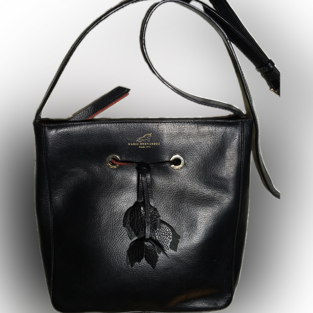 Mario Hernandez Vintage Leather Drawstring Shoulder Handbag